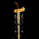 Keris Yuyu Rumpung Luk 5 Pamor Kulit Semangka Tangguh Pajajaran Sepuh Kuno (1)